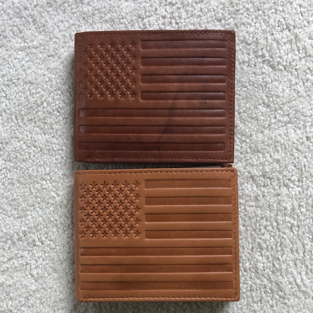 Stone Mountain Accessories Tan Leather American Flag Bifold Wallet